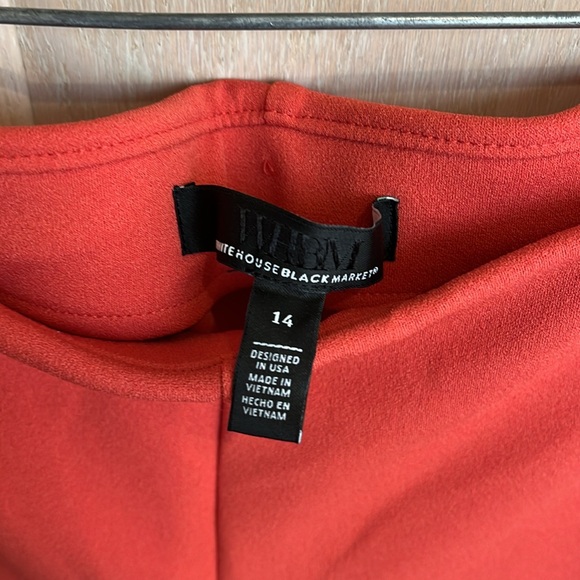 🌺 WHBM 5” Slip-On Shorts - Picture 7 of 10